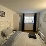 Krakovska Apartment