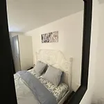 Krakovska Apartamento