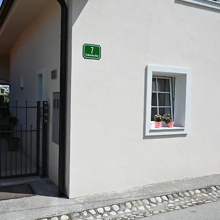 Krakovska Lägenhet *