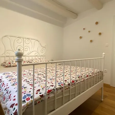 Krakovska Lägenhet Ljubljana