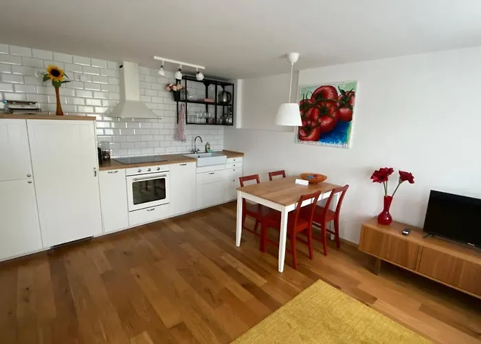 Krakovska Apartment *